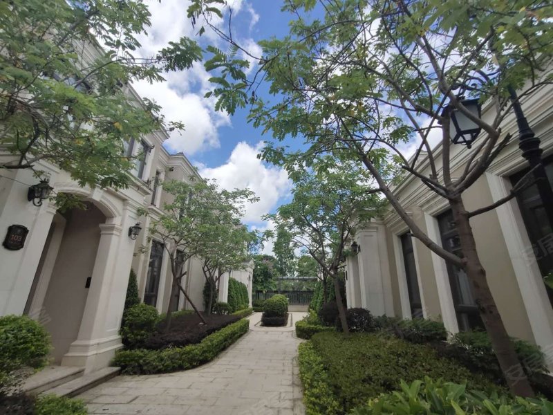 九洲绿城翠湖香山(别墅)