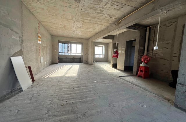 正集名都花园3室2厅108㎡55.8万二手房图片