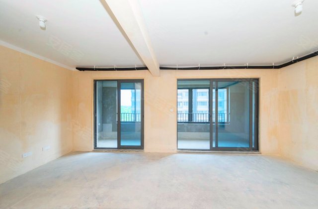 招商雍境湾(二期)3室2厅121㎡160万二手房图片