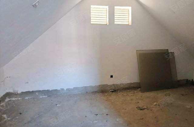 青竹湖畔(别墅)4室2厅287.54㎡290万二手房图片