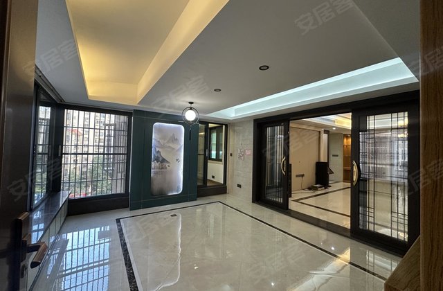 金城君悦4室2厅195㎡154万二手房图片