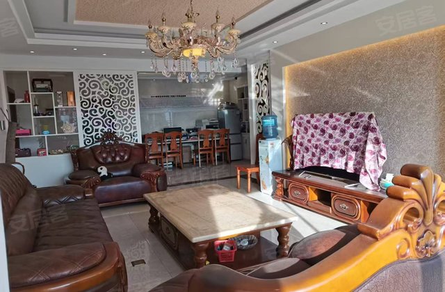 兴和城3室2厅169㎡66.8万二手房图片