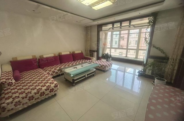 广场花园小区3室2厅119㎡37万二手房图片