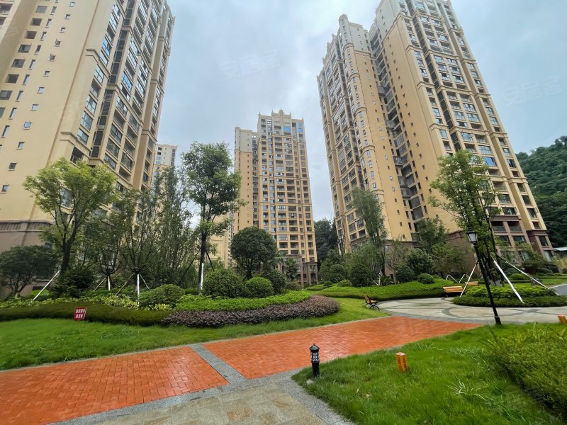 英伦庄园,津湖路1号-巴中英伦庄园二手房,租房,房价-巴中安居客