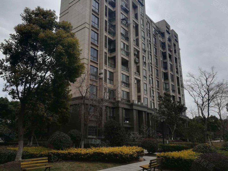 湖光月色嘉贤庄(公寓住宅) 