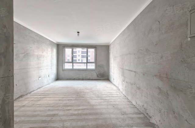 世界冠郡(二期)3室2厅106.93㎡80万二手房图片