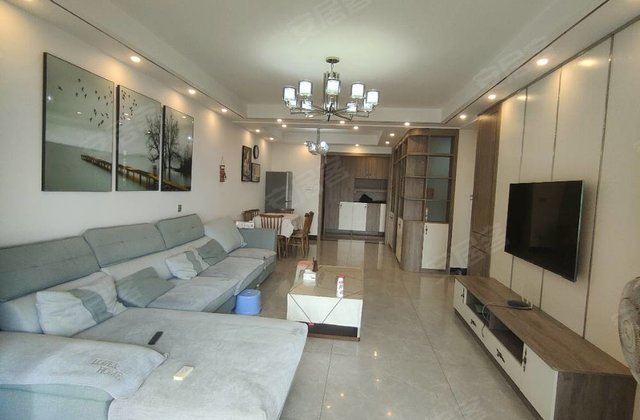 泓和旺角4室2厅133.6㎡70万二手房图片