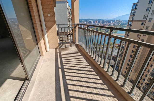 武夷国际新城3室2厅107.7㎡54.5万二手房图片