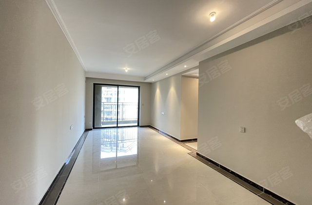 保利海德公馆3室2厅101㎡75万二手房图片