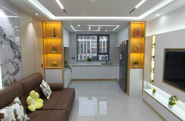 镇东花园2室2厅77㎡30.8万二手房图片