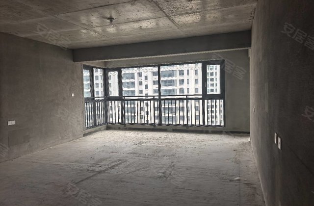 宇信山水和院壹号院4室2厅226㎡154万二手房图片