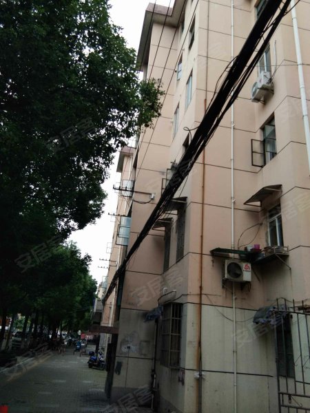 曹建路201弄小区 