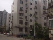 裕华路北国超市边 金鹏花园 一楼 阳面客厅 通透户型