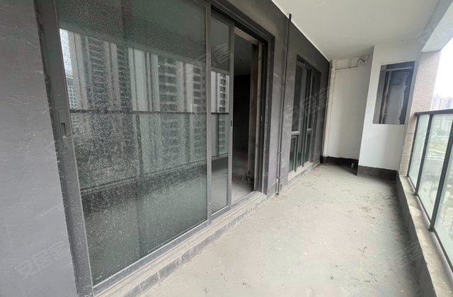 保利香槟公馆3室2厅96㎡90万二手房图片