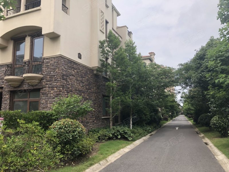 同润蓝美俊庭(别墅) 