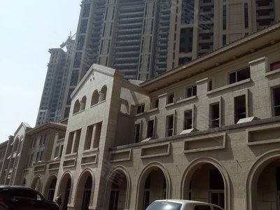 绿地新都会商住楼