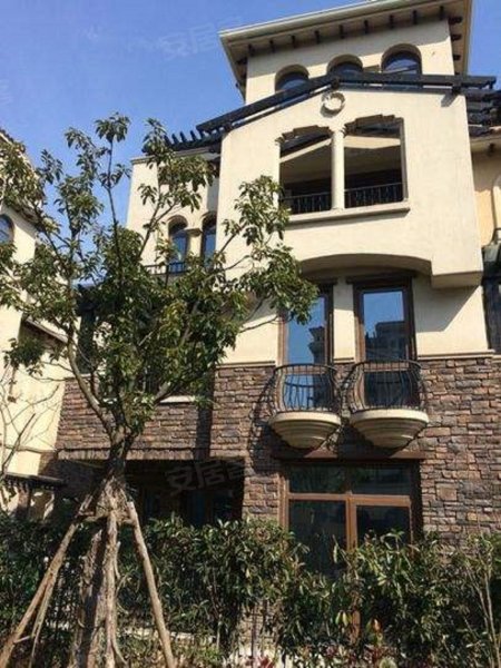 同润蓝美俊庭(别墅) 