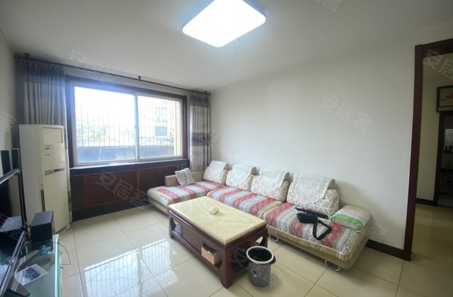 安居花园3室2厅124.1㎡46万二手房图片