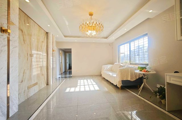 武汉大厦3室2厅140.06㎡389万二手房图片