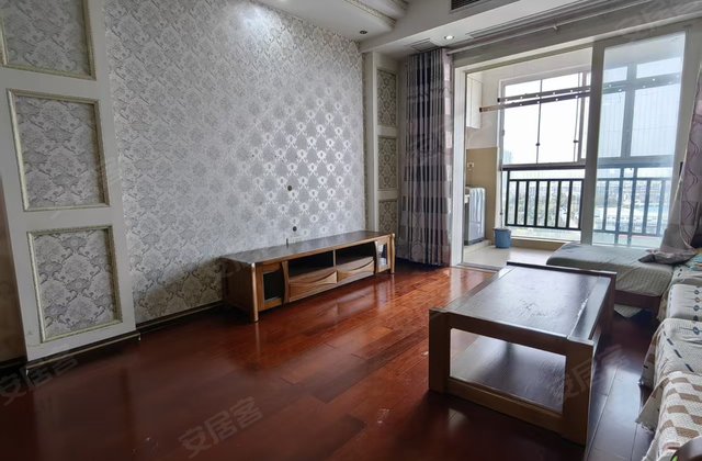 御隆天下3室2厅107㎡45万二手房图片