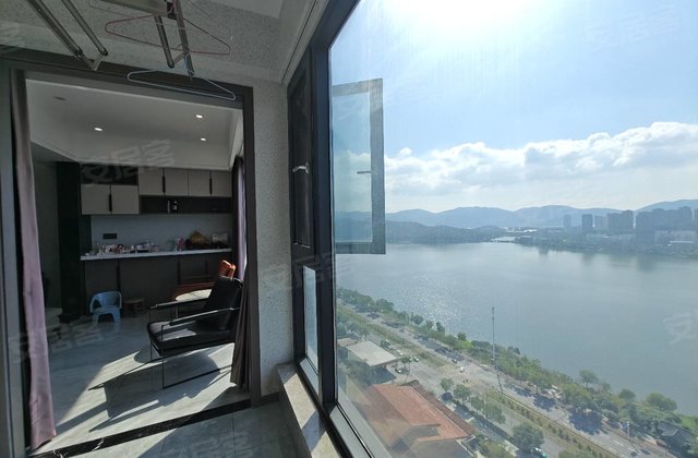 航宇仁智山水3室2厅132.4㎡98万二手房图片