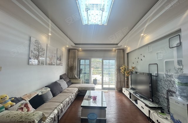 翰樘城开元郡3室2厅142㎡43.6万二手房图片