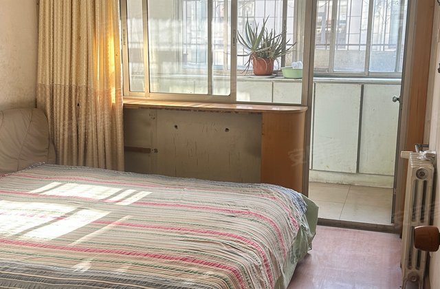 有色院家属院西院3室2厅90㎡58万二手房图片