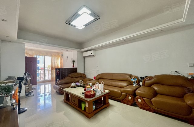 红树湾4室2厅146㎡125万二手房图片