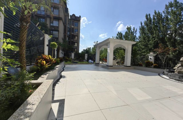 燊海森林柏麓郡4室2厅150㎡88万二手房图片