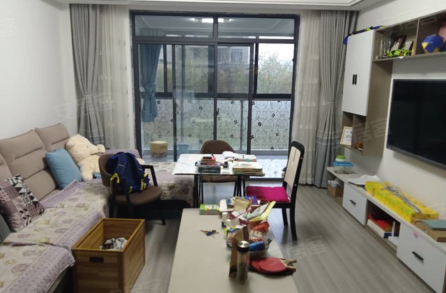 卧龙山庄3室2厅116.43㎡103.8万二手房图片