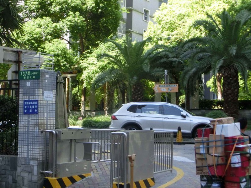 汇翠花园,漕溪北路737弄1-6号-上海汇翠花园二手房,租房,房价-上海