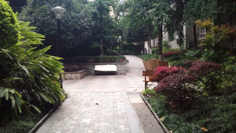 保利香槟花园(a区)