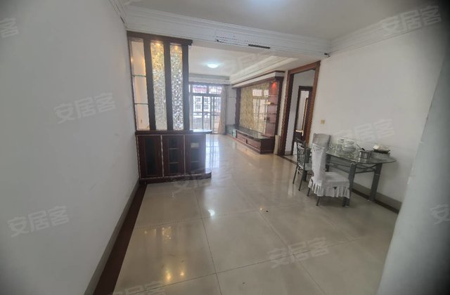 金湾广场瑞华苑3室2厅111㎡43万二手房图片