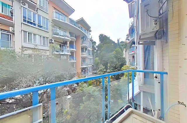 金海岸花园3室2厅98.3㎡162万二手房图片