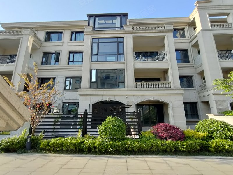 绿地太湖东岸花园(别墅)