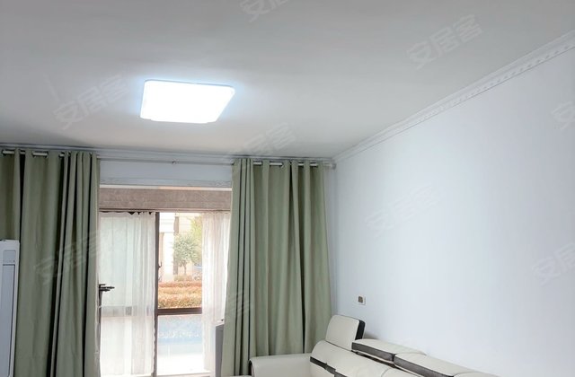 恒宇天湖国际3室2厅125.32㎡45万二手房图片