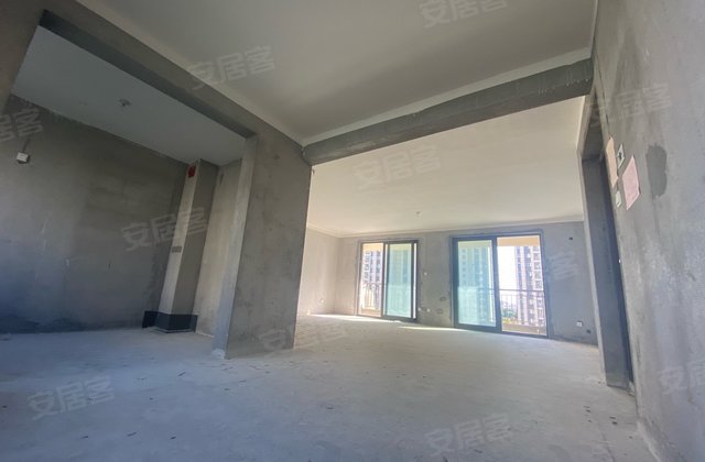 天铂(建湖)4室2厅172㎡154.8万二手房图片