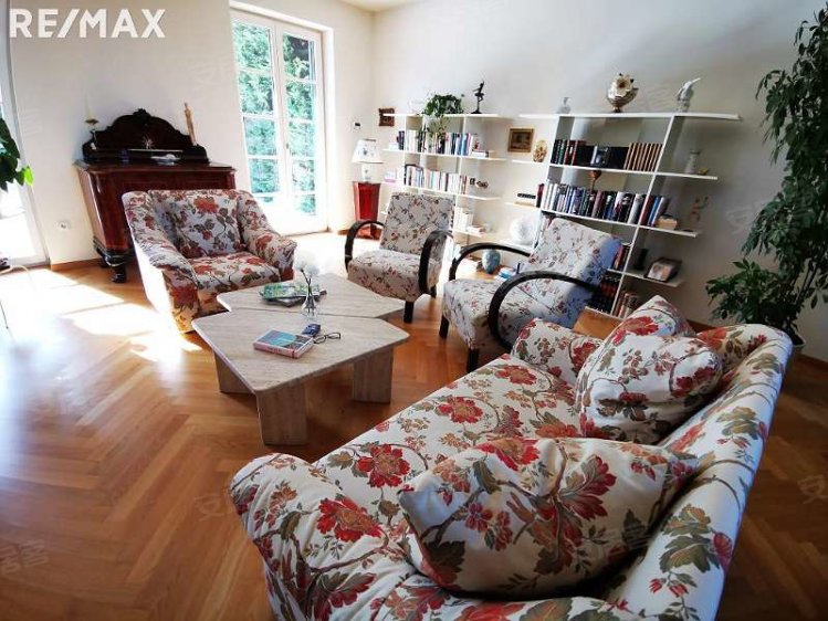 匈牙利约¥298万HungaryKisbérHouse出售二手房公寓图片