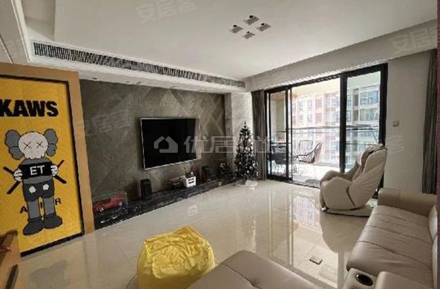 东豪华府3室2厅163㎡245万二手房图片