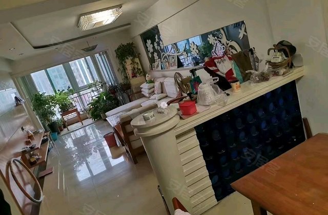 名仕园3室2厅128㎡59万二手房图片