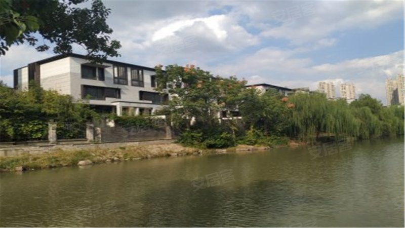 绿地秋霞坊(别墅) 