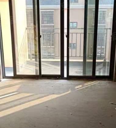 九龙兴城3室2厅139㎡33万二手房图片