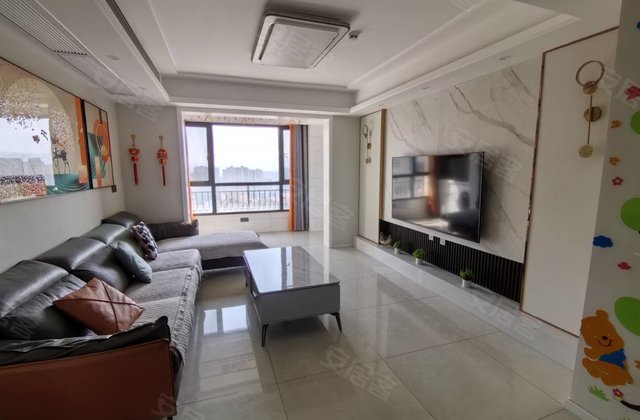 东泰中央公馆3室2厅120㎡61.8万二手房图片