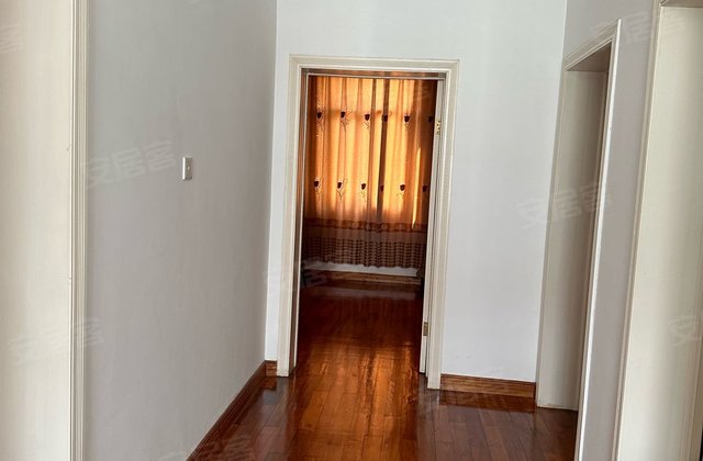 安平路308号小区5室3厅444.69㎡472万二手房图片