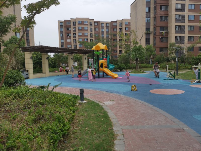 佘北家园结香苑