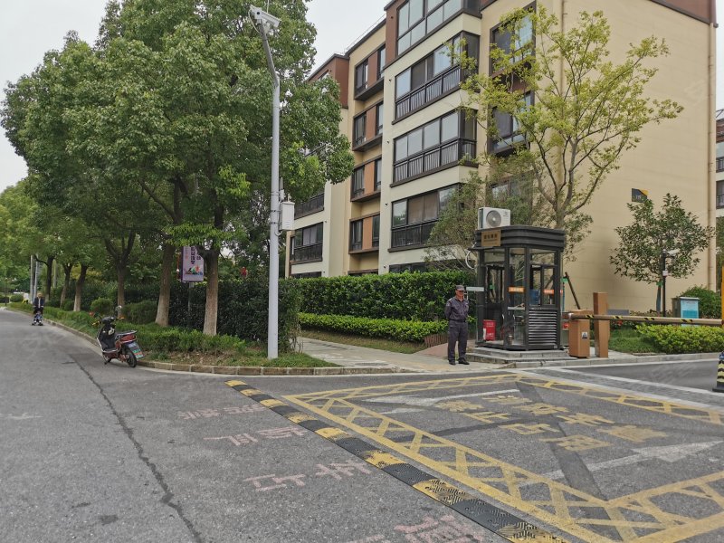 安礼香苑(公寓住宅) 