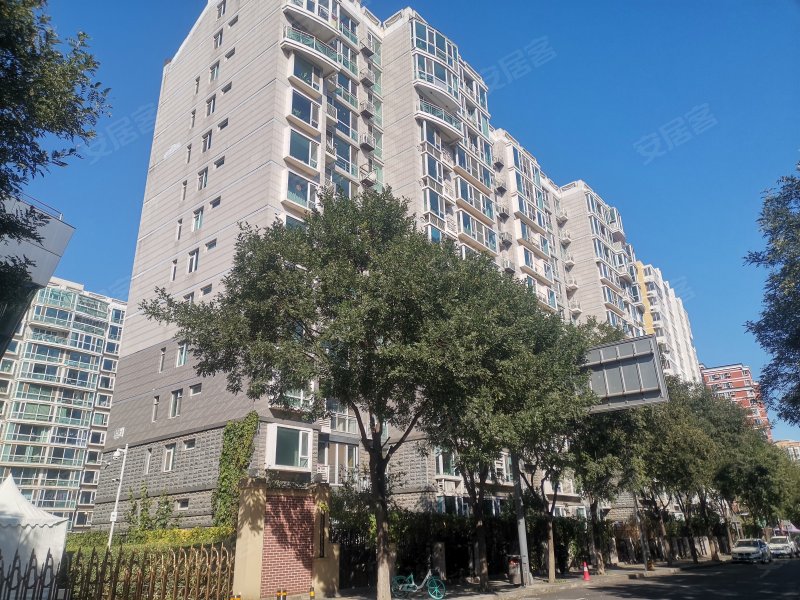 碧水云天颐园(东区)