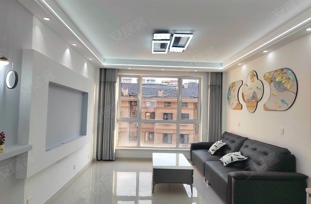 水清木华3室2厅130㎡73.8万二手房图片