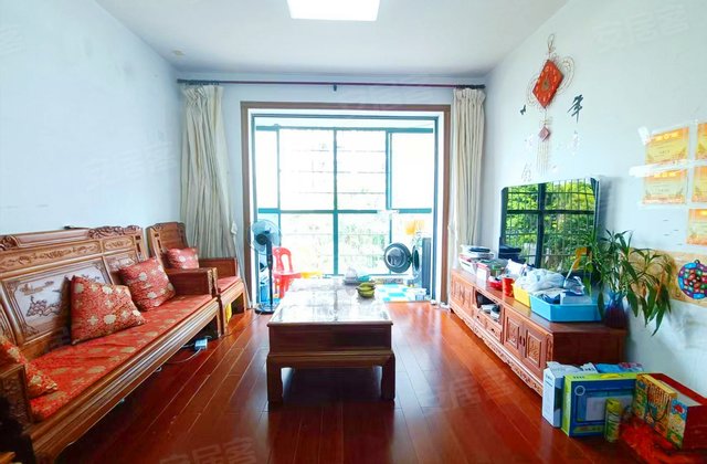 玉龙湾3室2厅92㎡146万二手房图片