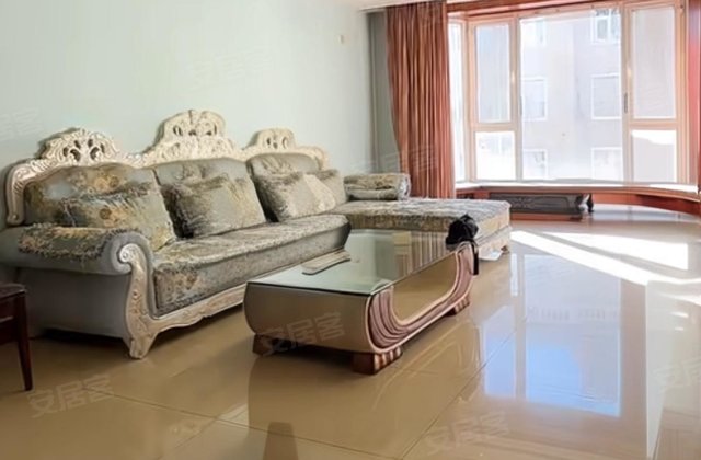 新世纪花园4室2厅153.17㎡47万二手房图片